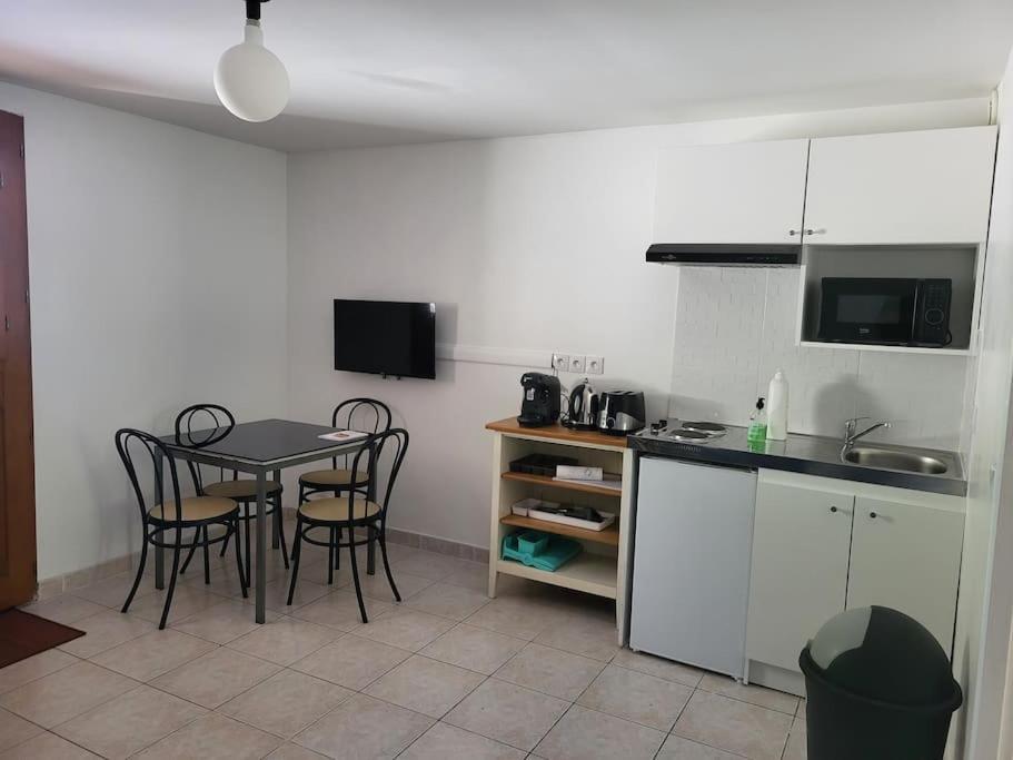 Appartement Paris Disneyland, Parking Gratuit, Rer A Noisy-le-Grand Luaran gambar